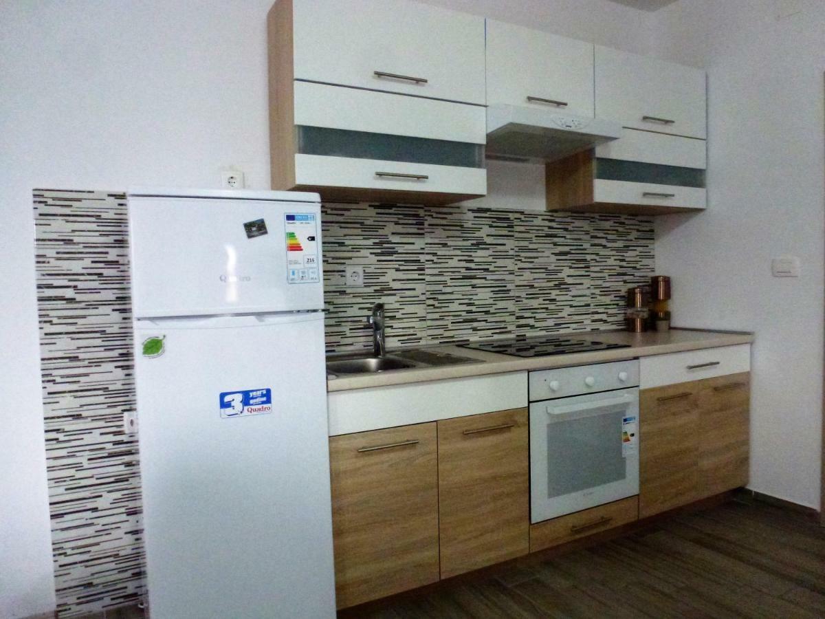 Apartmani Slavica Sibenik Ngoại thất bức ảnh