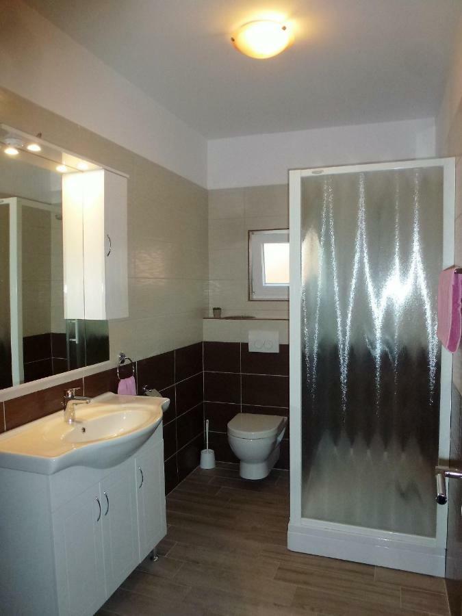 Apartmani Slavica Sibenik Ngoại thất bức ảnh