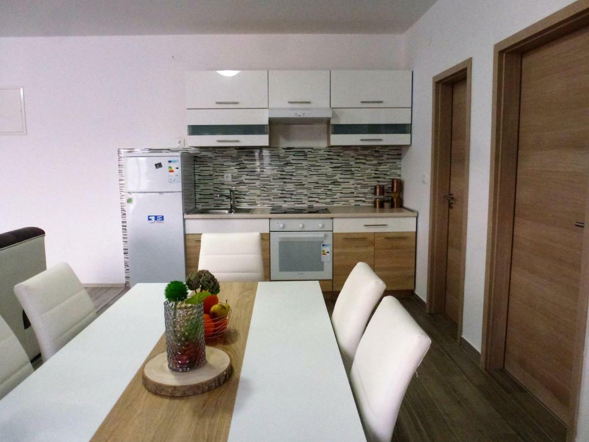 Apartmani Slavica Sibenik Ngoại thất bức ảnh