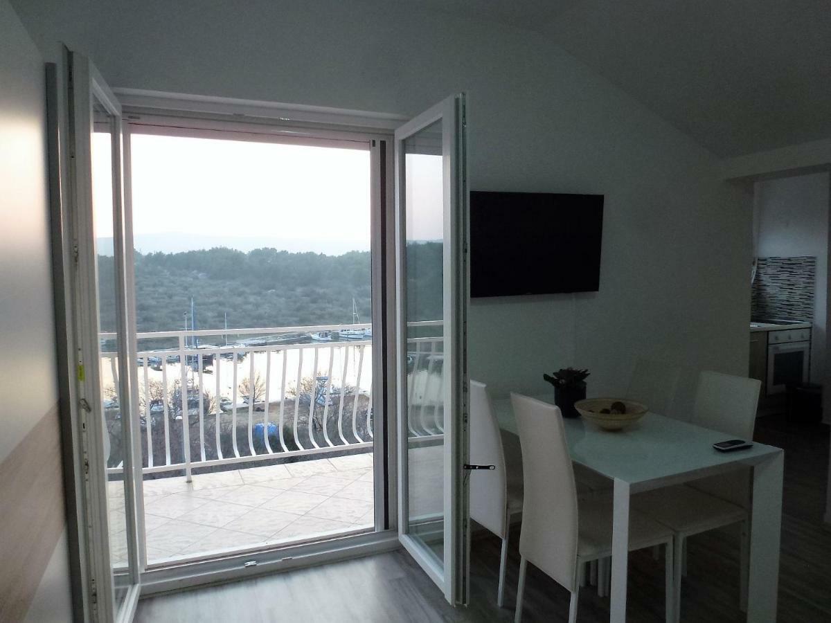 Apartmani Slavica Sibenik Ngoại thất bức ảnh