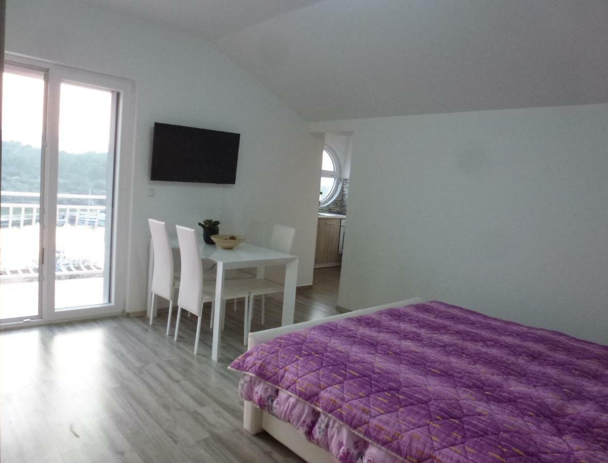 Apartmani Slavica Sibenik Ngoại thất bức ảnh