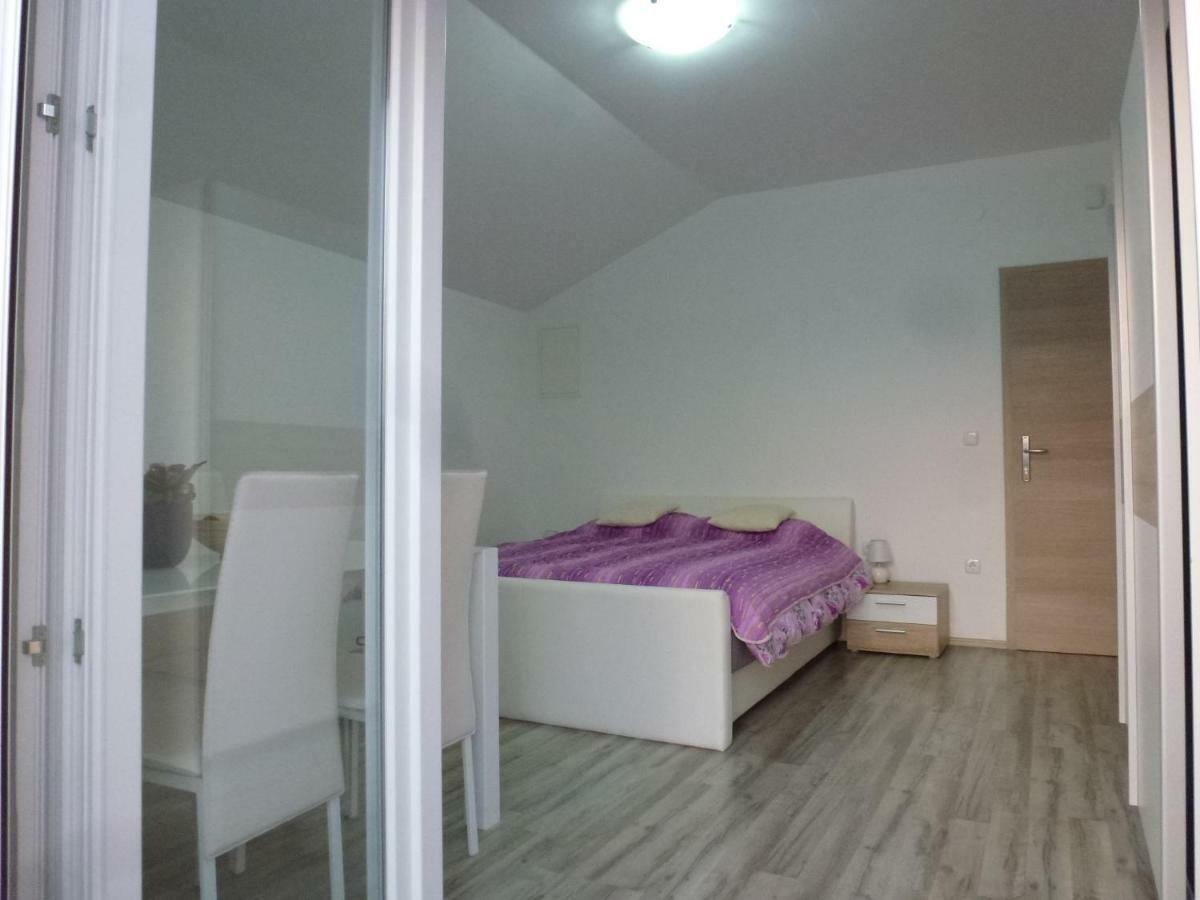 Apartmani Slavica Sibenik Ngoại thất bức ảnh