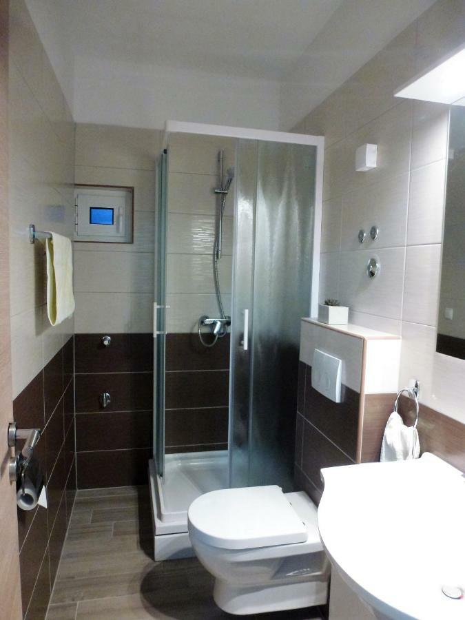 Apartmani Slavica Sibenik Ngoại thất bức ảnh