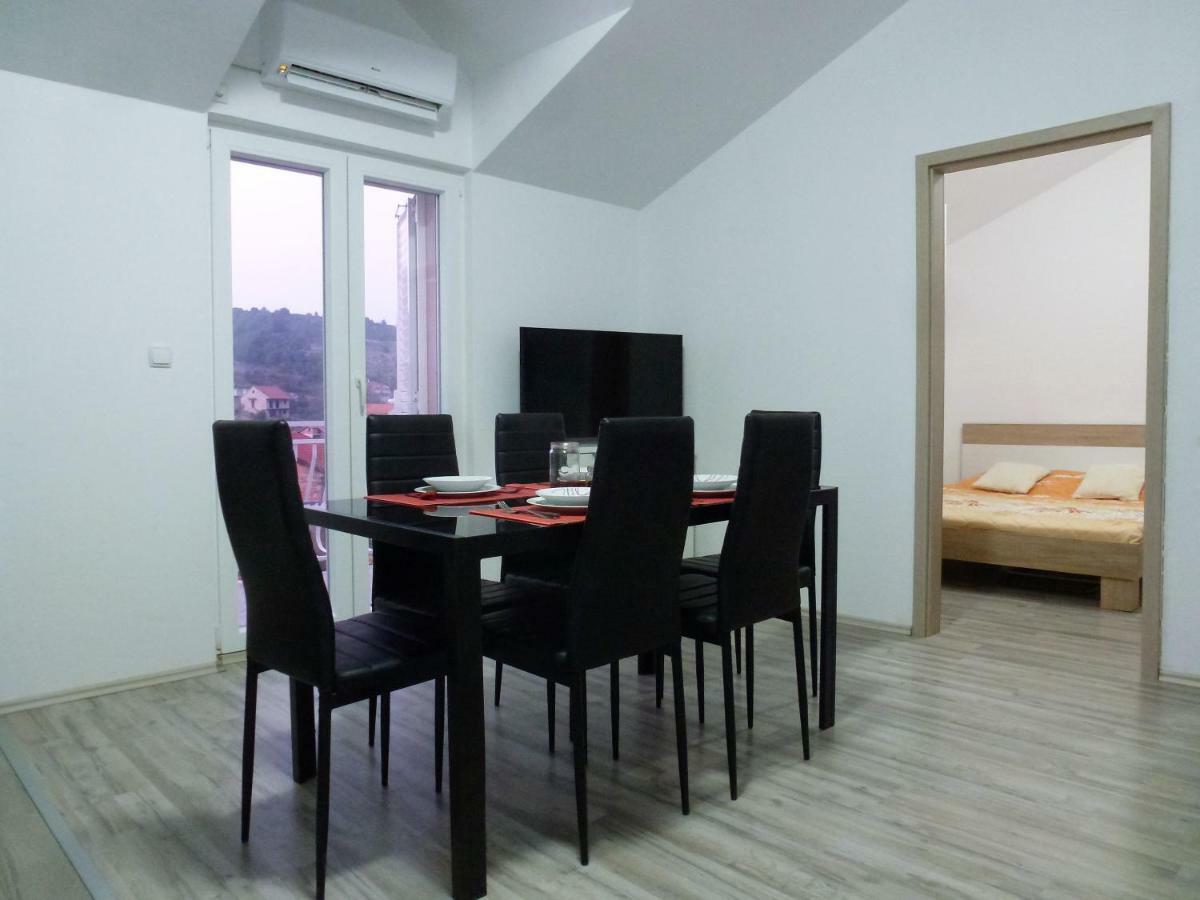 Apartmani Slavica Sibenik Ngoại thất bức ảnh